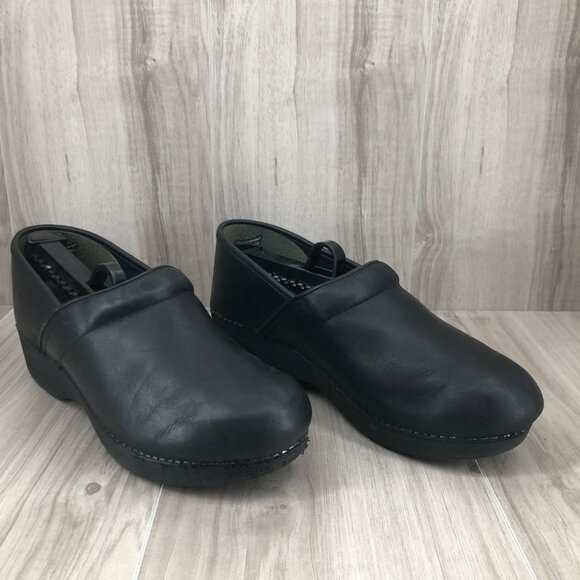 Dansko Clogs Womens EU 40 Black XP Leather Slip On Professional Shoes - Picture 4 of 12